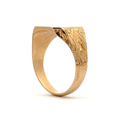 Men's Engraved Signet Ring in 14k Yellow Gold