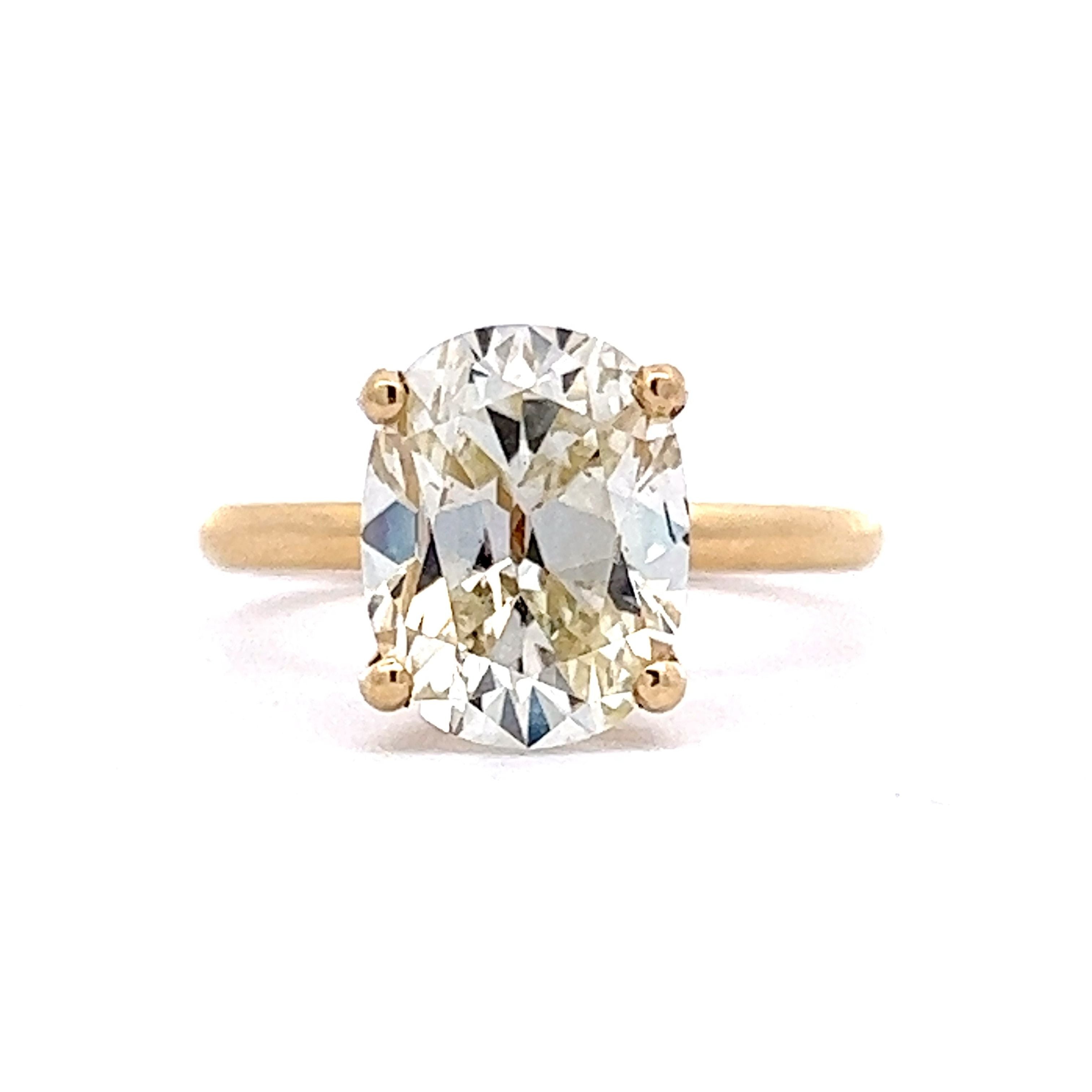 Carat Oval Cut Diamond Engagement Ring in 14k Yellow Gold