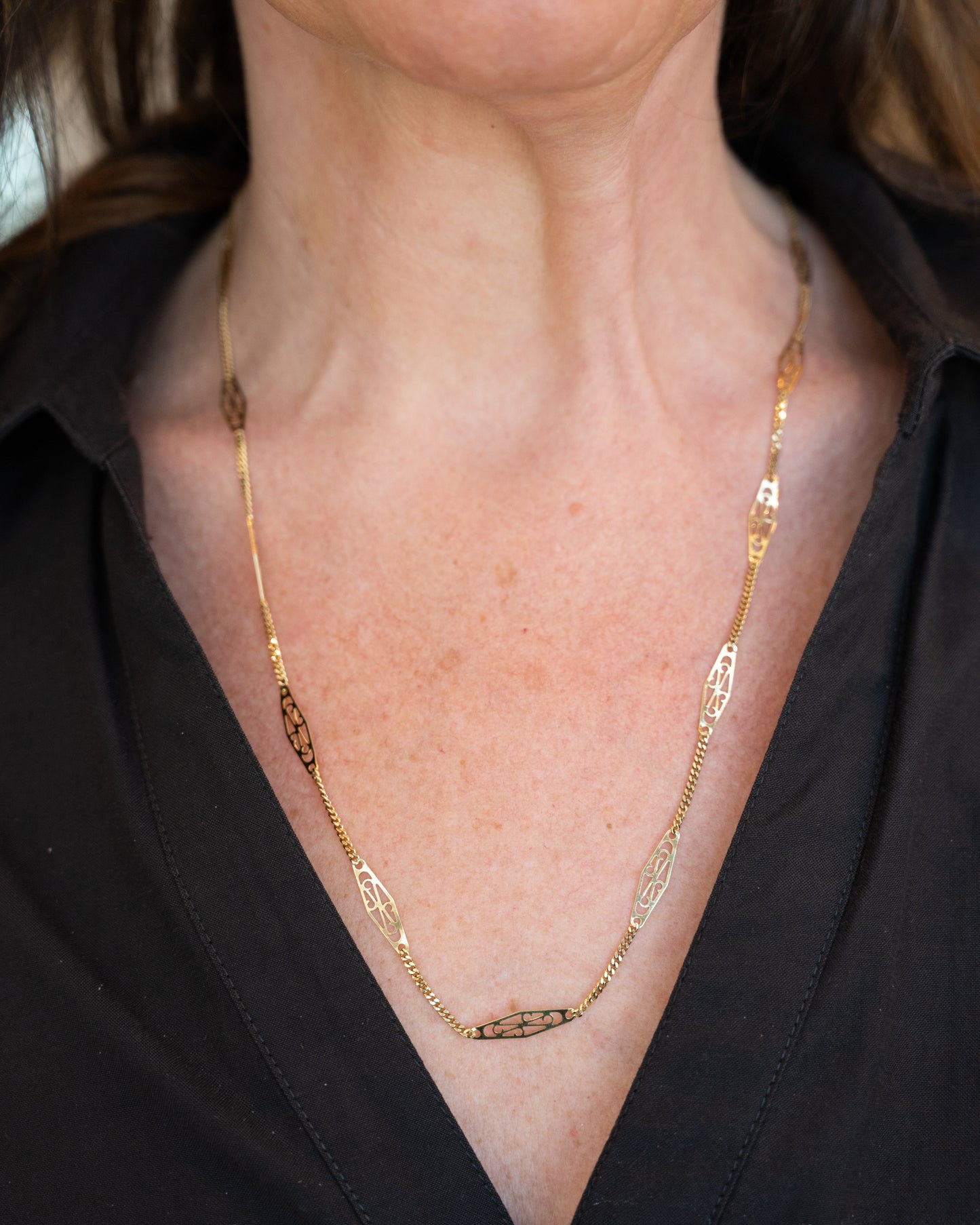 Vintage Mid-Century Triangular Link Necklace in 14k