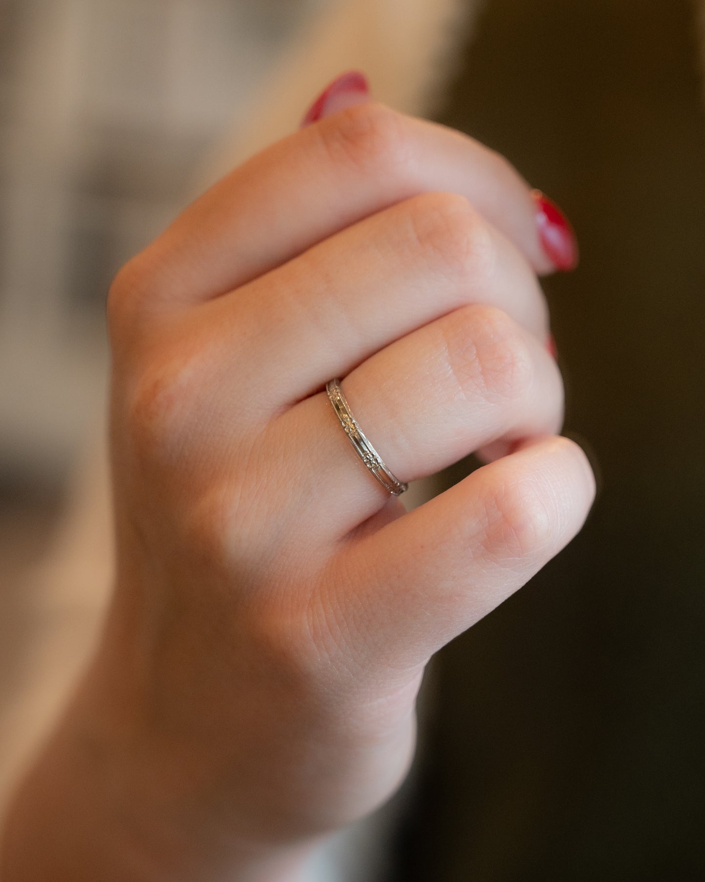 Vintage Belais Brothers Orange Blossom Band in 18k