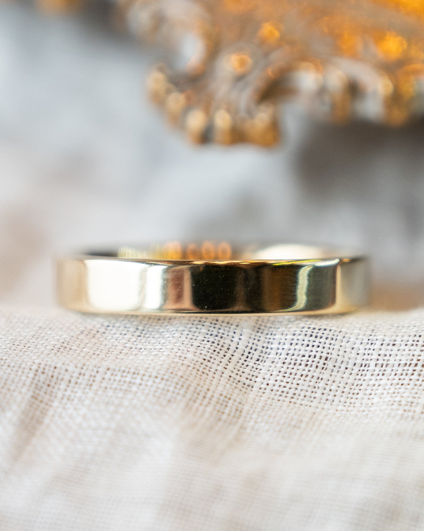 Men's Square Edge Wedding Band in 14k Yellow Gold