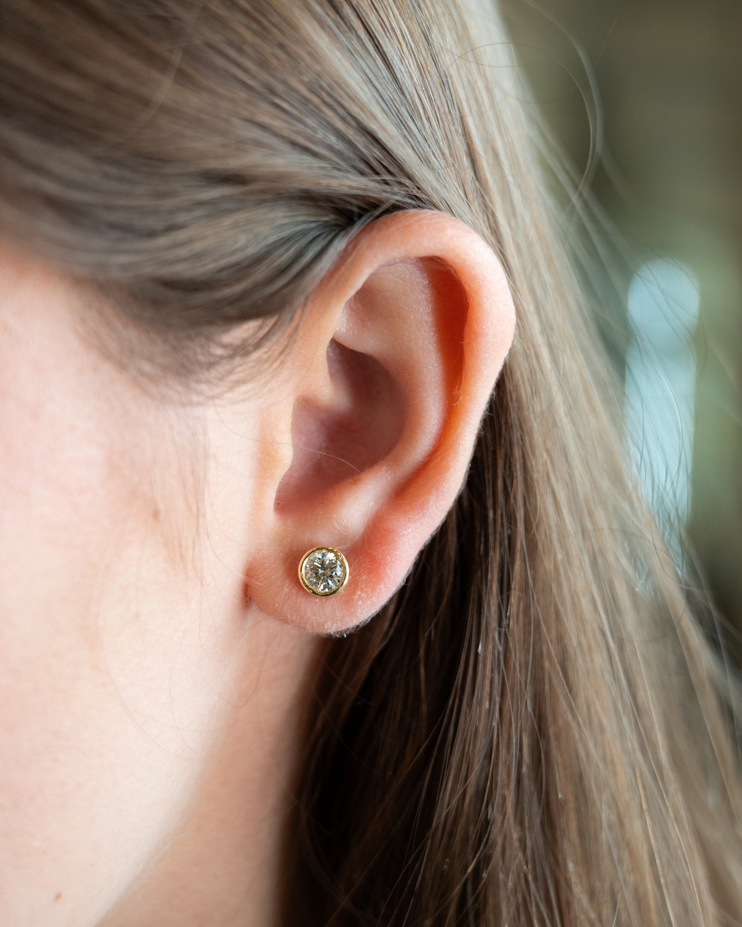 1 Carat Bezel Diamond Stud Earrings 18k Yellow Gold