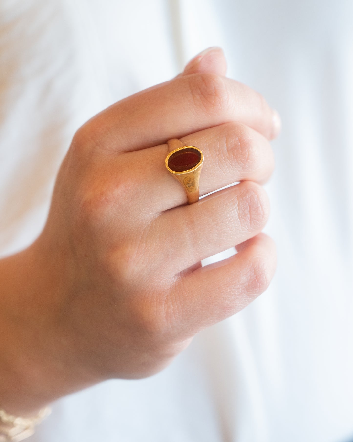 Mens Antique Edwardian Carnelian Signet Ring in 18k
