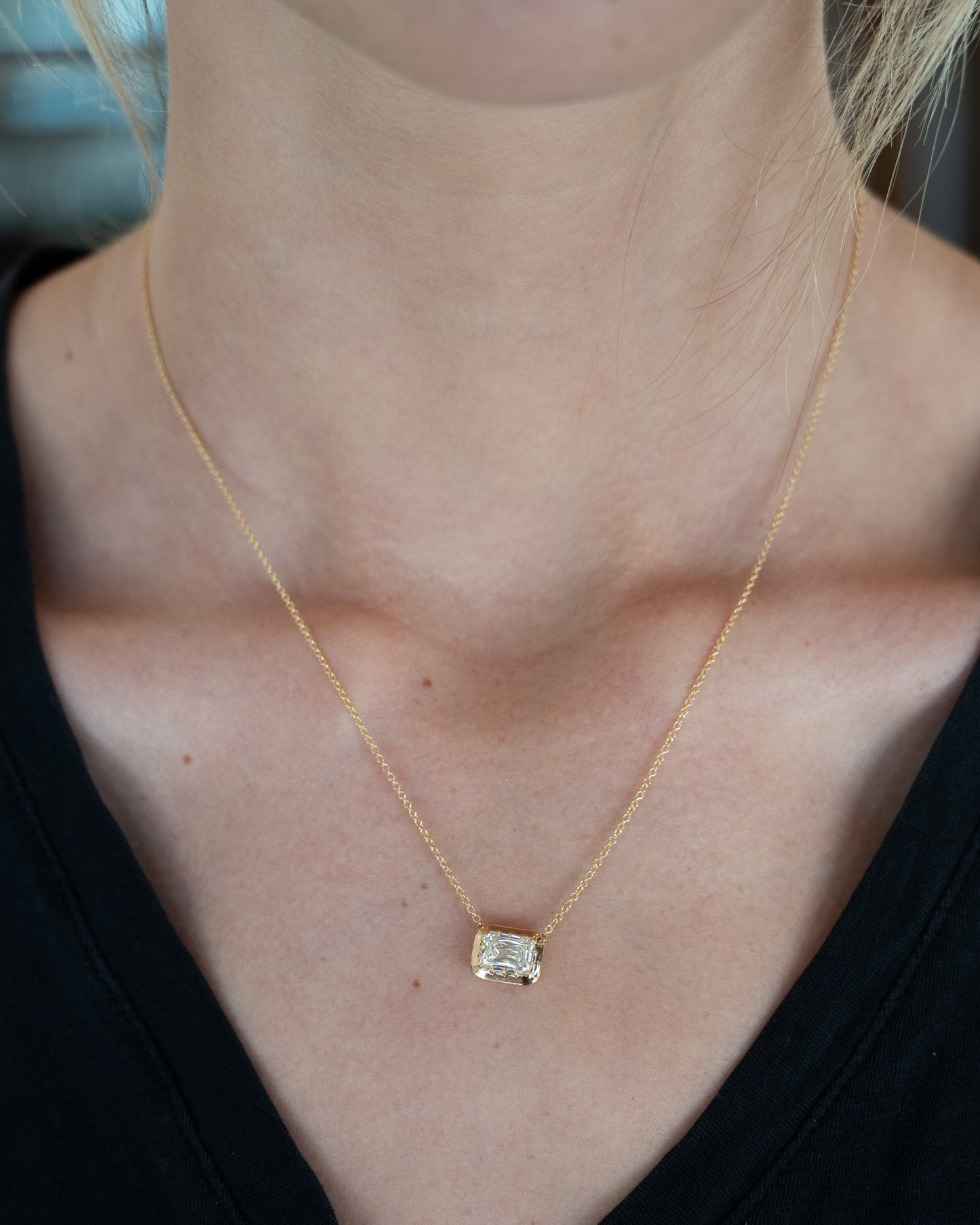 2.01 Emerald Cut Diamond Pendant Necklace 18k