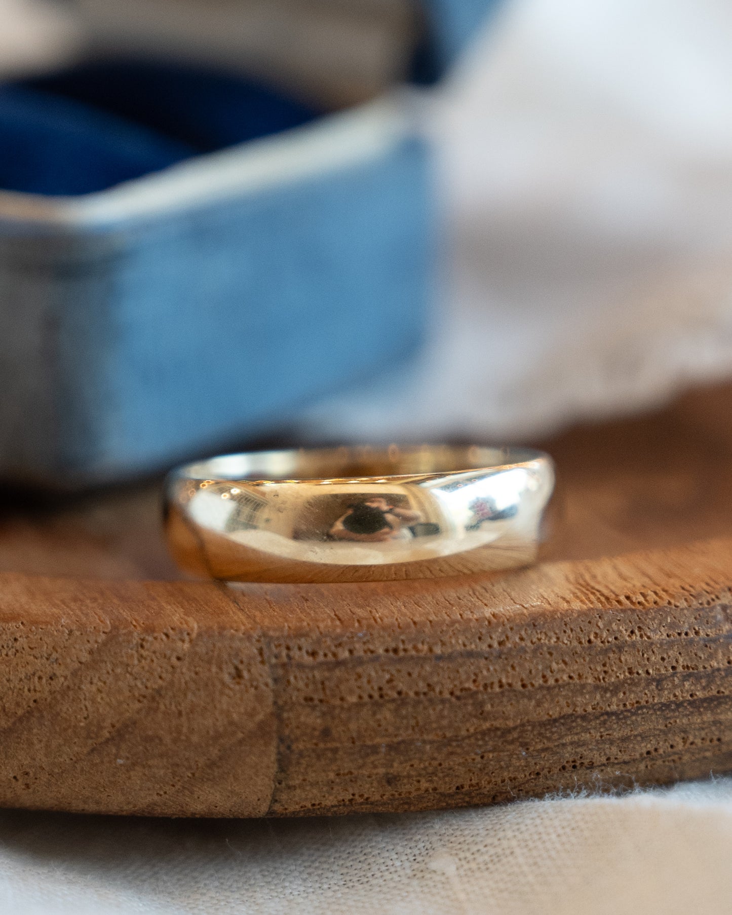 5.5mm Men's Half Round Wedding Band 14k Yellow Gold
