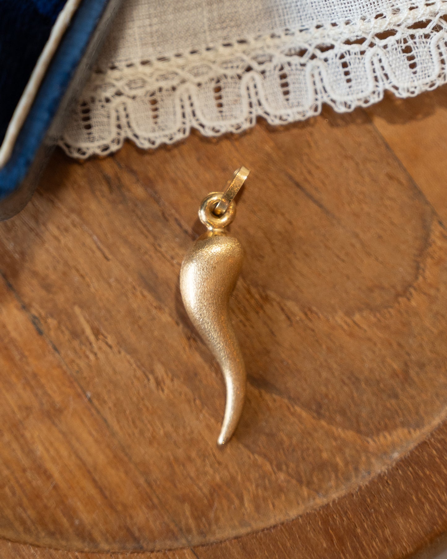 Vintage Mid-Century Cornicello Charm 18k Yellow Gold