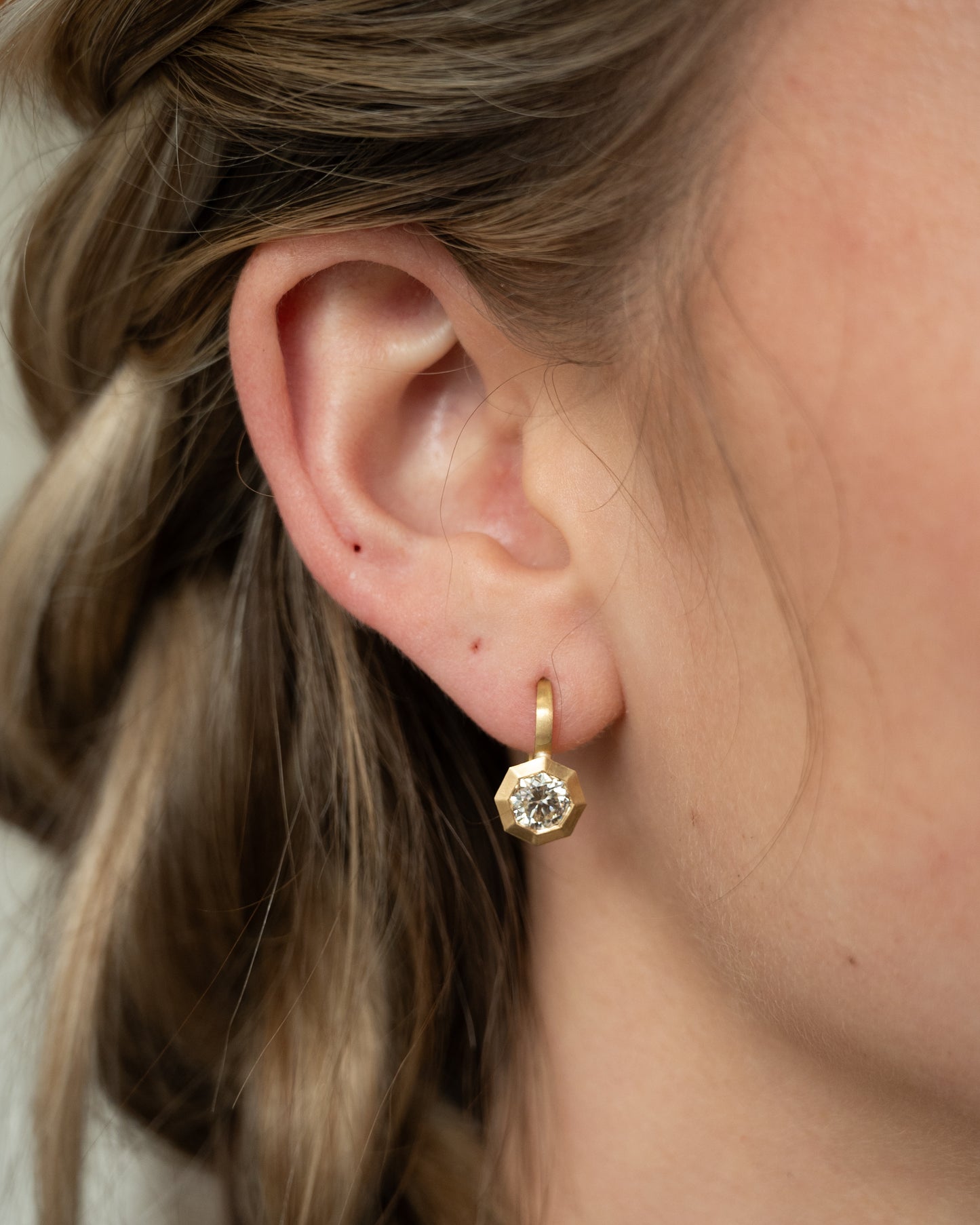 14.44 Cushion Lemon Quartz Drop Earrings 18k