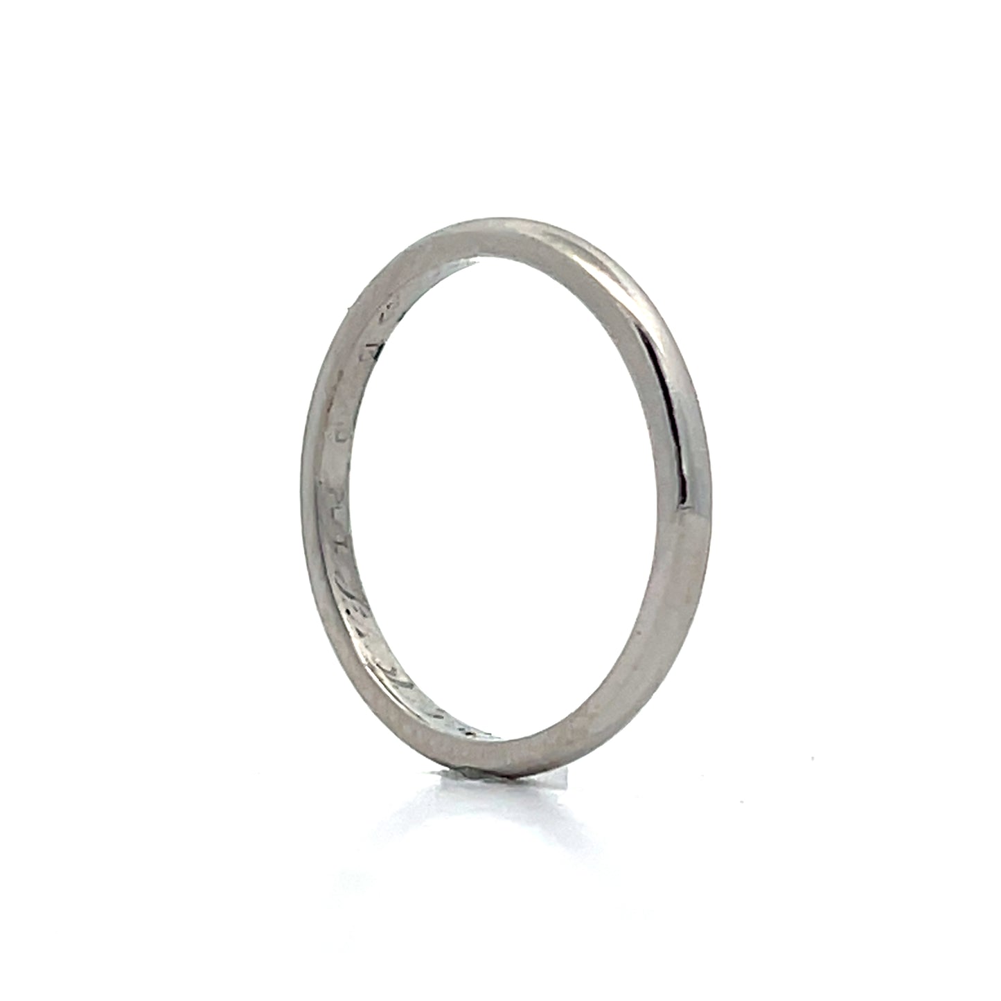 Vintage 1950s Classic 1.5mm Wedding Band in Platinum