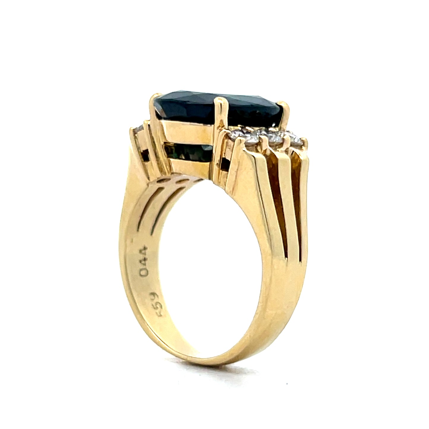 5.59 Cushion Sapphire Cocktail Ring in 18k Yellow Gold