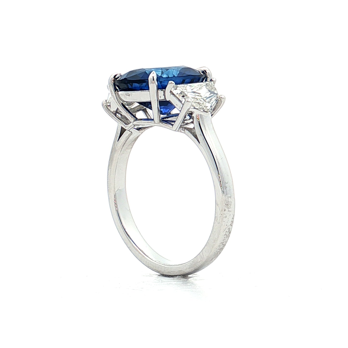 5 Carat Oval Sapphire Engagement Ring in 10k