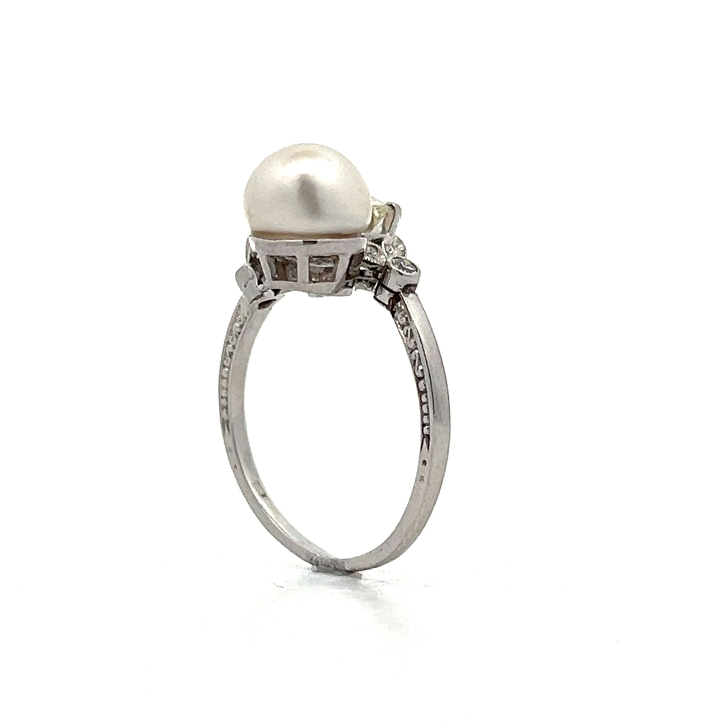 Vintage Art Deco Toi Et Moi Ring in Platinum