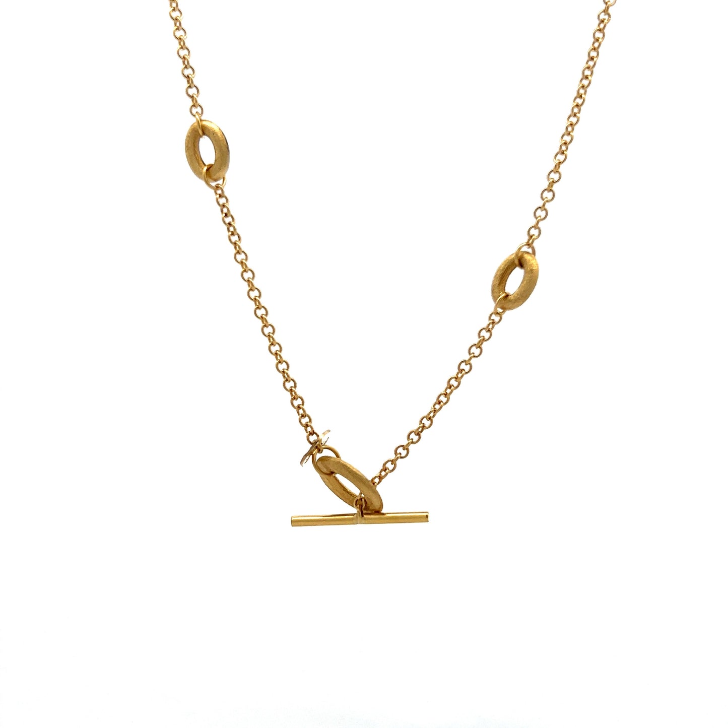 17" Cable Chain Link Necklace in 14k Yellow Gold