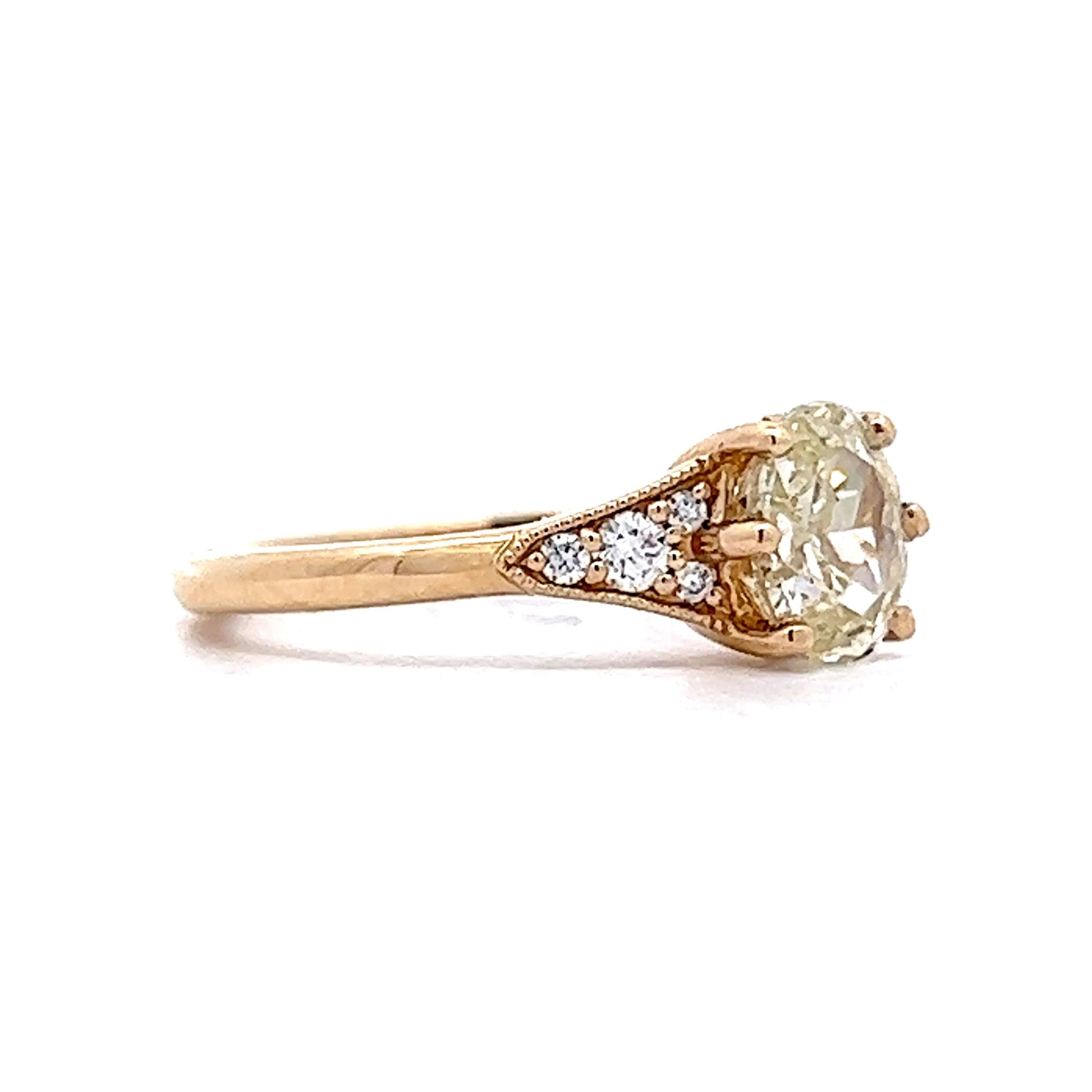 1.01 Oval Diamond Engagement Ring in 14k Yellow Gold