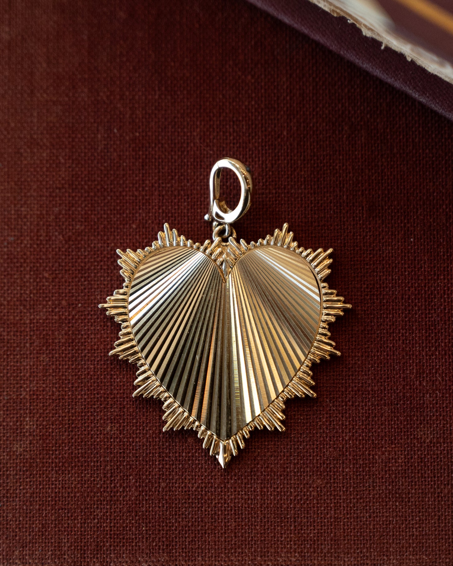 Fluted Heart Pendant in 14k Yellow Gold