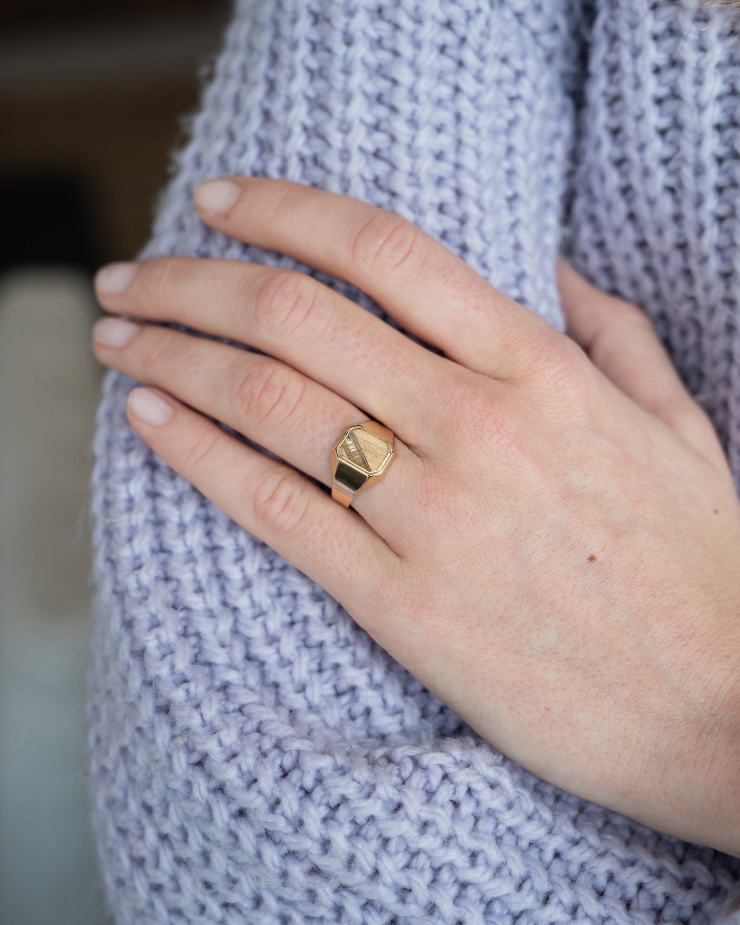 Rectangular Brushed Signet Ring 18k Yellow Gold