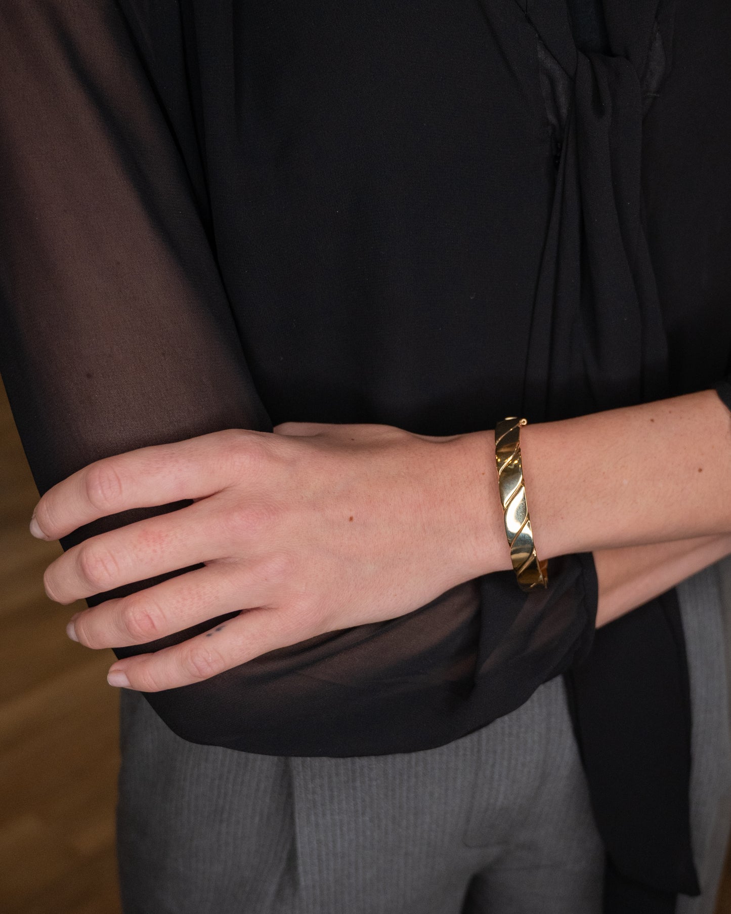 Textured Rope Bangle Bracelet 14k Yellow Gold