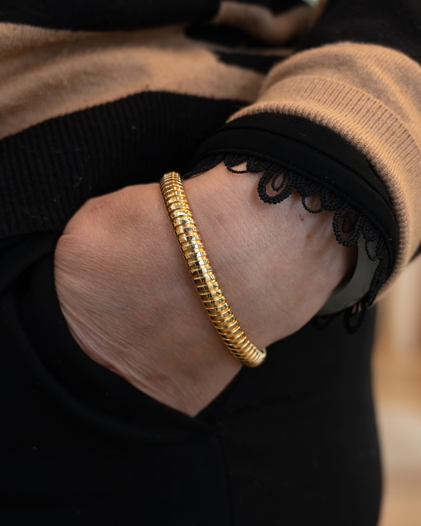 Flexible 7mm Tubogas Bangle Bracelet in 14k