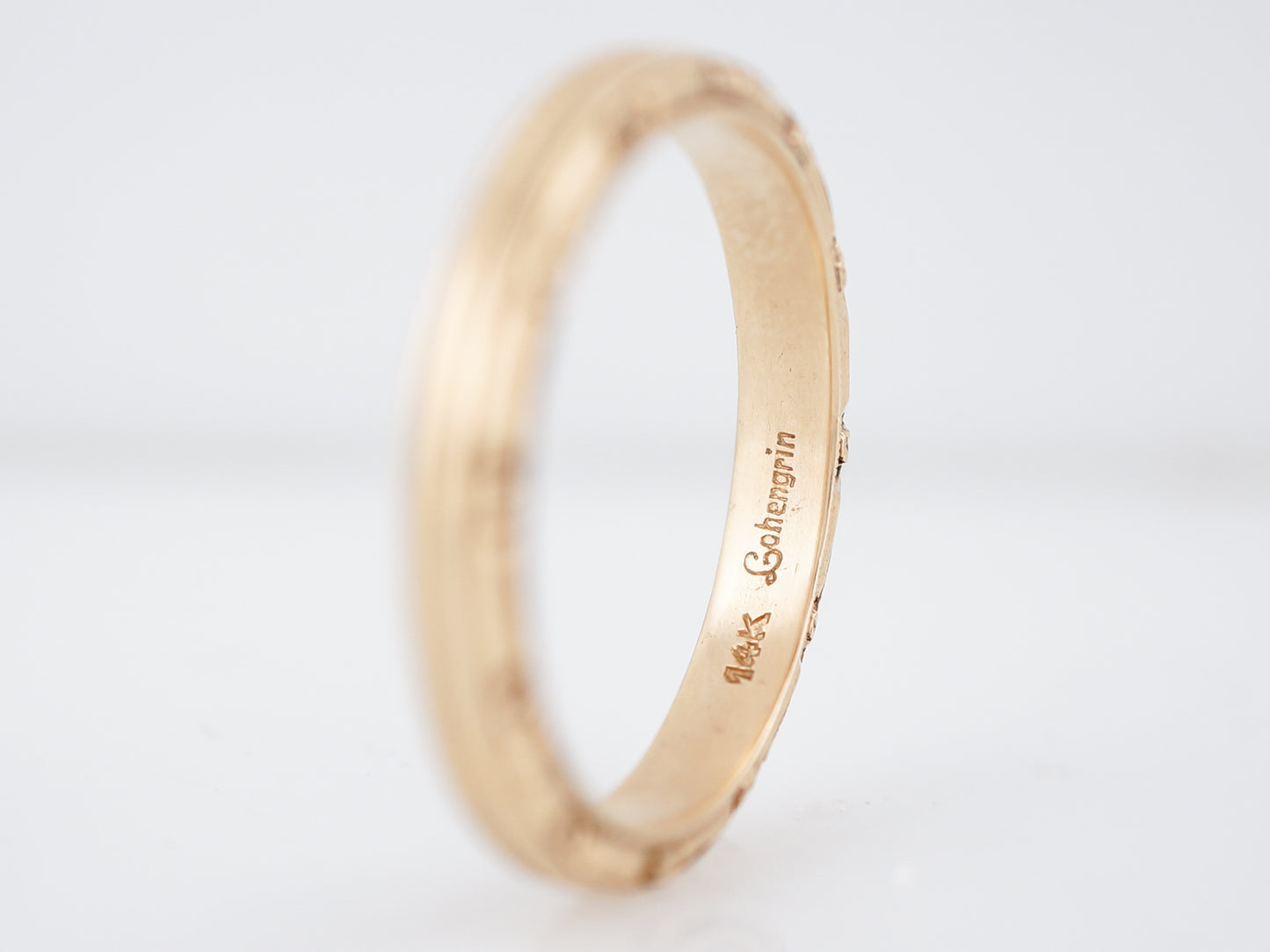 Vintage Wedding Band Retro in 14k Yellow Gold