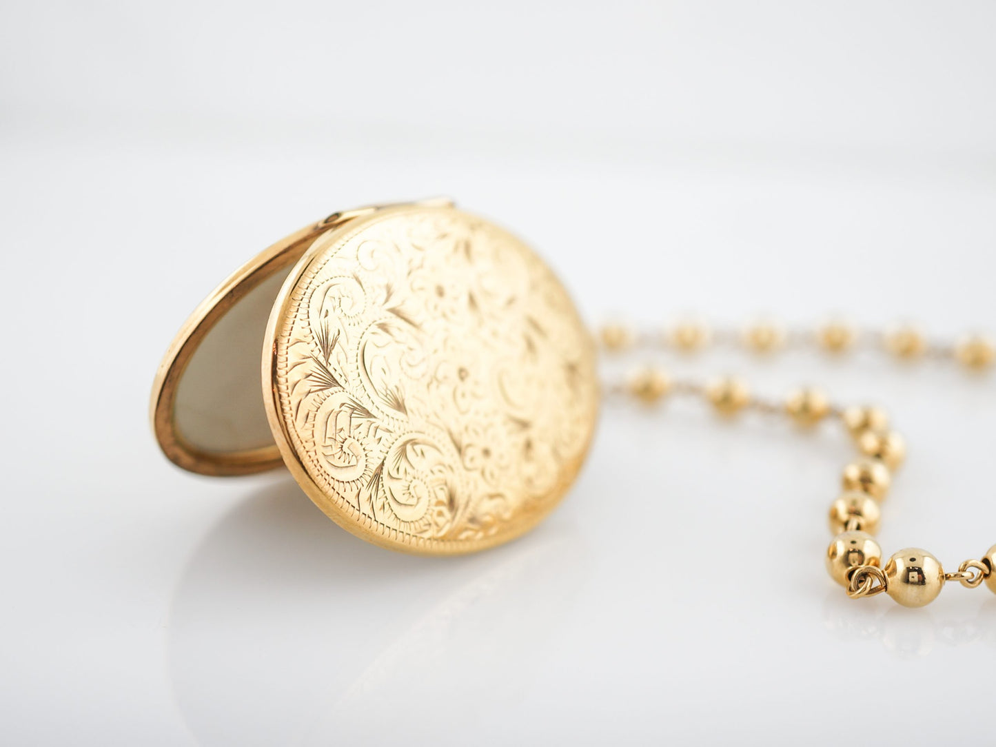 Antique Victorian Necklace & Large Oval Locket in 14k Yellow Gold