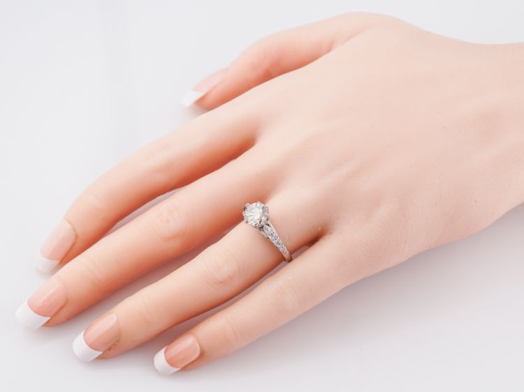 Engagement Ring Modern 1.15 Round Brilliant Cut Diamond in 14k White Gold