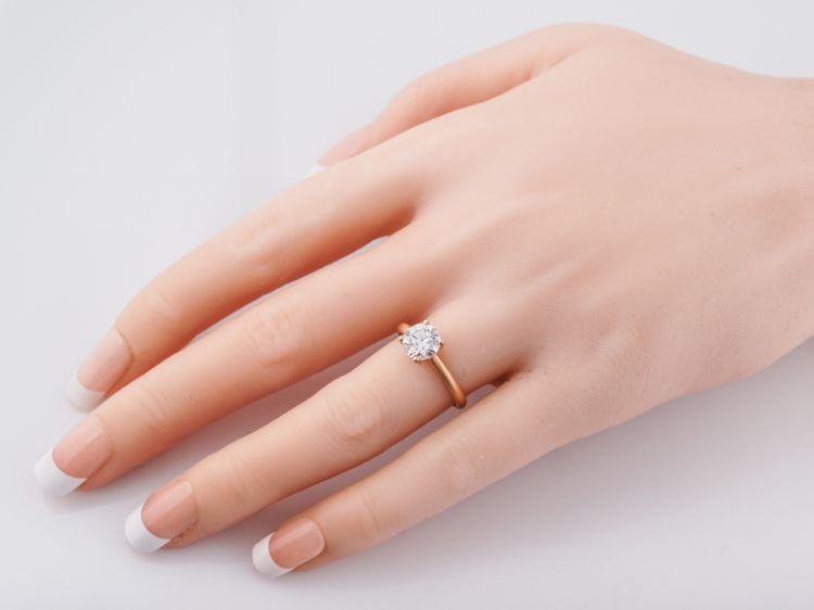 Engagement Ring Modern 1.09 Round Brilliant Cut Diamond in 14k Rose Gold