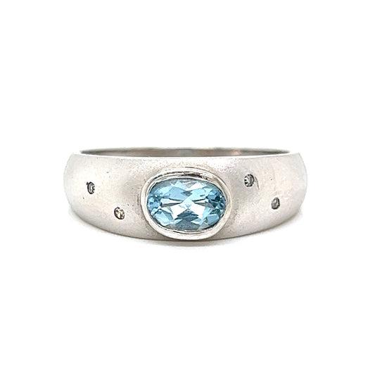 Bezel Set Aquamarine Etoile Ring in 14k White Gold
