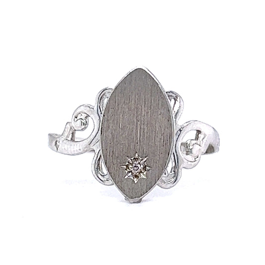 Round Brilliant Cut Diamond Signet Ring in 10k White Gold