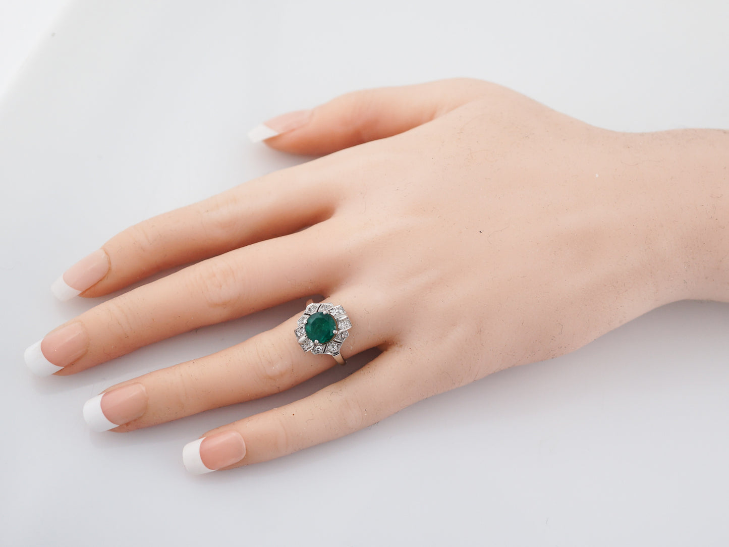Vintage Cocktail Ring Mid-Century 1.47 Round Brilliant Cut Emerald & Diamonds in Platinum