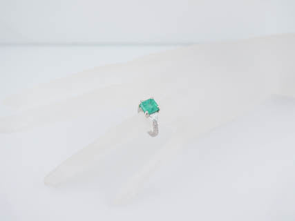 Modern Art Deco 2.90 ct Square Emerald Ring with Trilliant Diamonds in Platinum