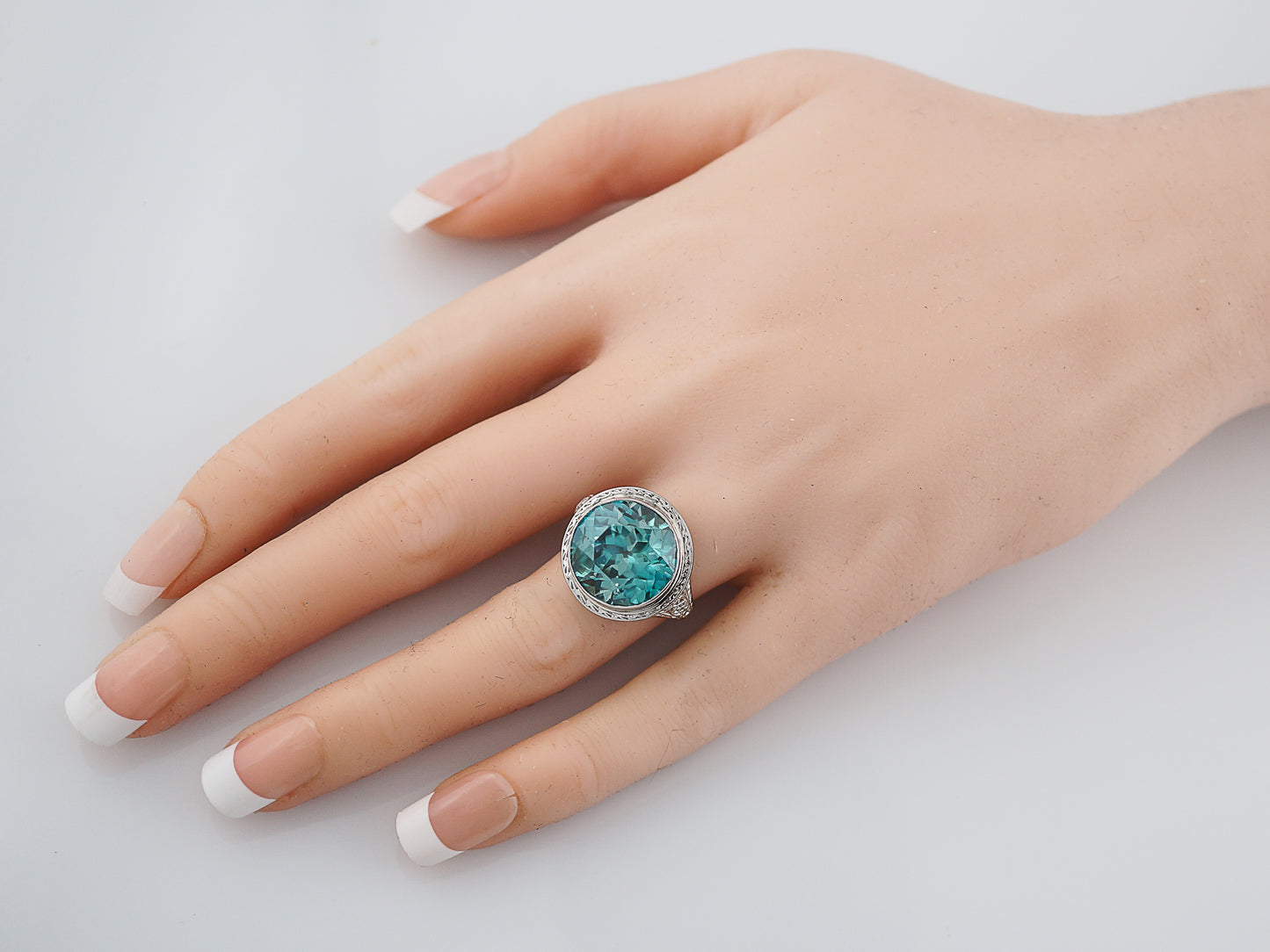 Antique Cocktail Ring Art Deco 14.16 Round Cut Zircon in 14k White Gold