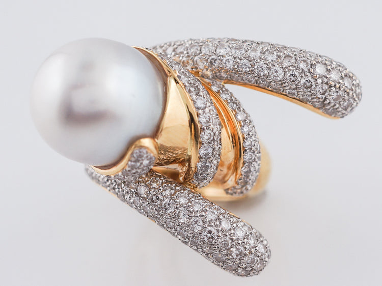 Cocktail Ring Modern Pearl and Round Brilliant Diamonds in