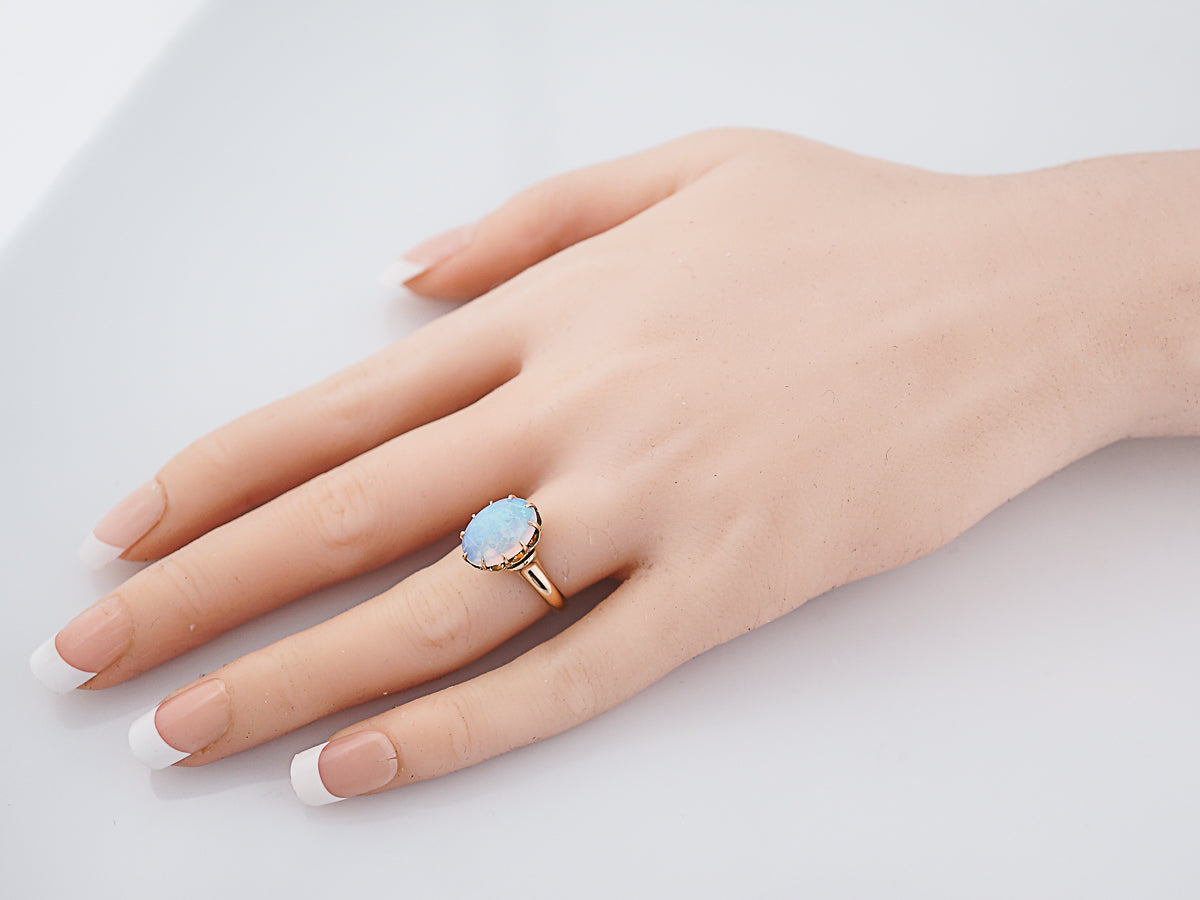 Antique Right Hand Ring Victorian 2.00 Oval Cabochon Cut Opal in 18k Yellow Gold
