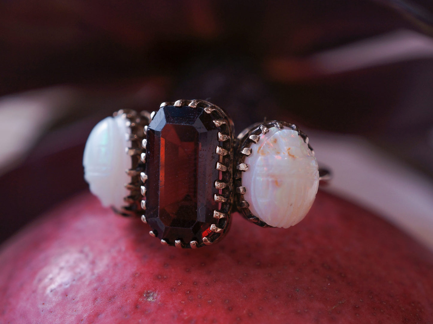 Antique Right Hand Ring Victorian 3.65 Emerald Cut Garnet in 18k Yellow Gold