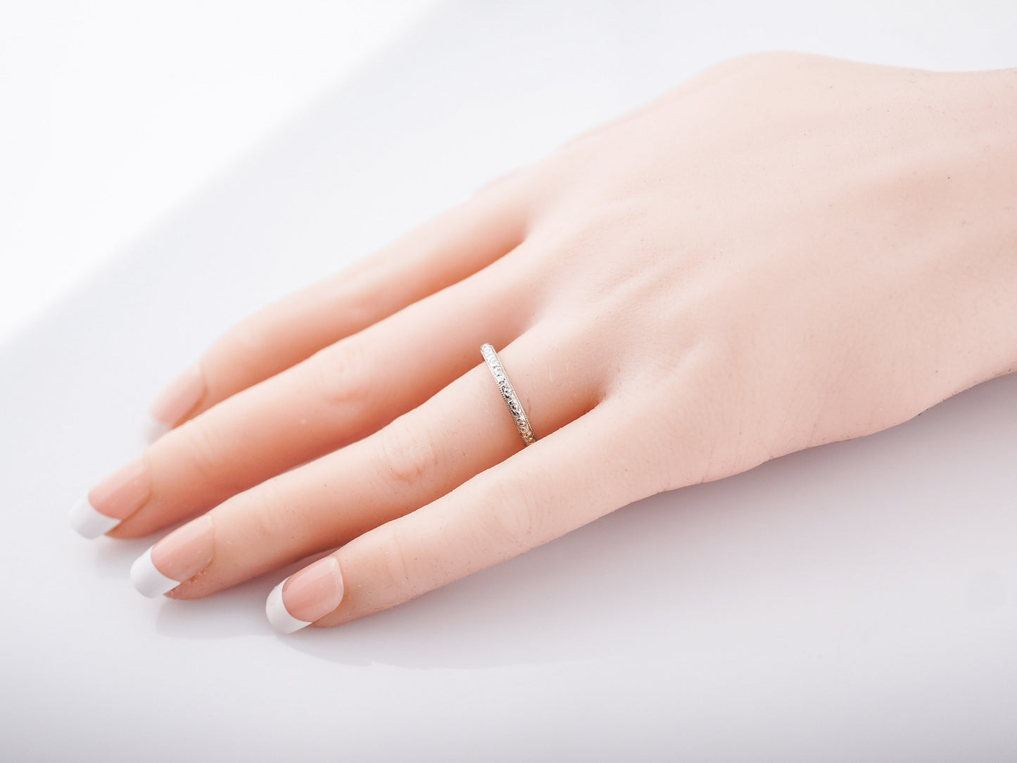 Antique Wedding Band Art Deco Orange Blossom in 18K White Gold