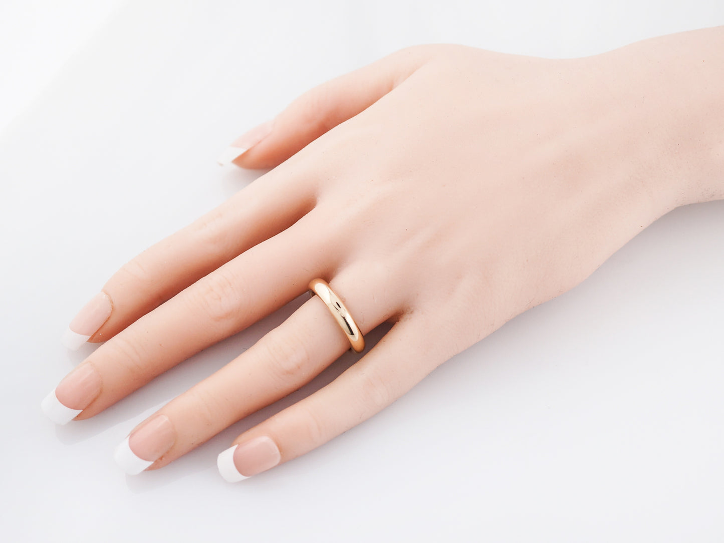 Antique Wedding Band Edwardian in 14k Yellow Gold