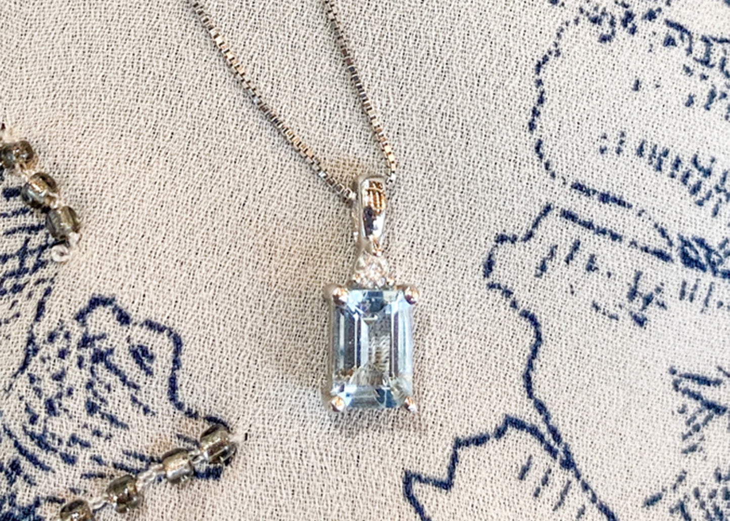 Aquamarine & Diamond Pendant in 14k White Gold