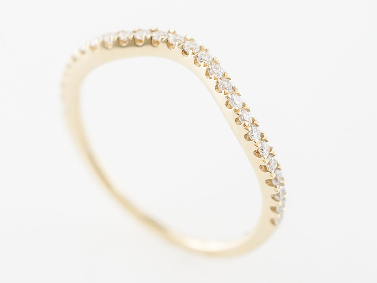 Shaped Wedding Band w/ Diamonds in Yellow Gold