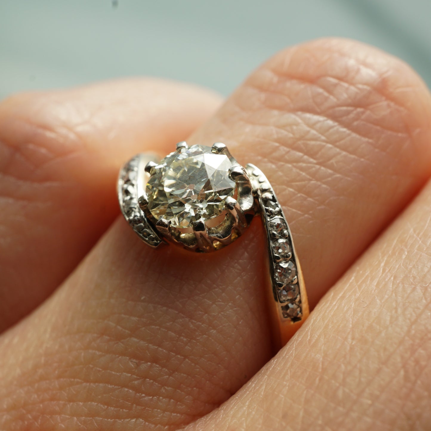 Victorian Two-Tone Diamond Engagement Ring in 18k