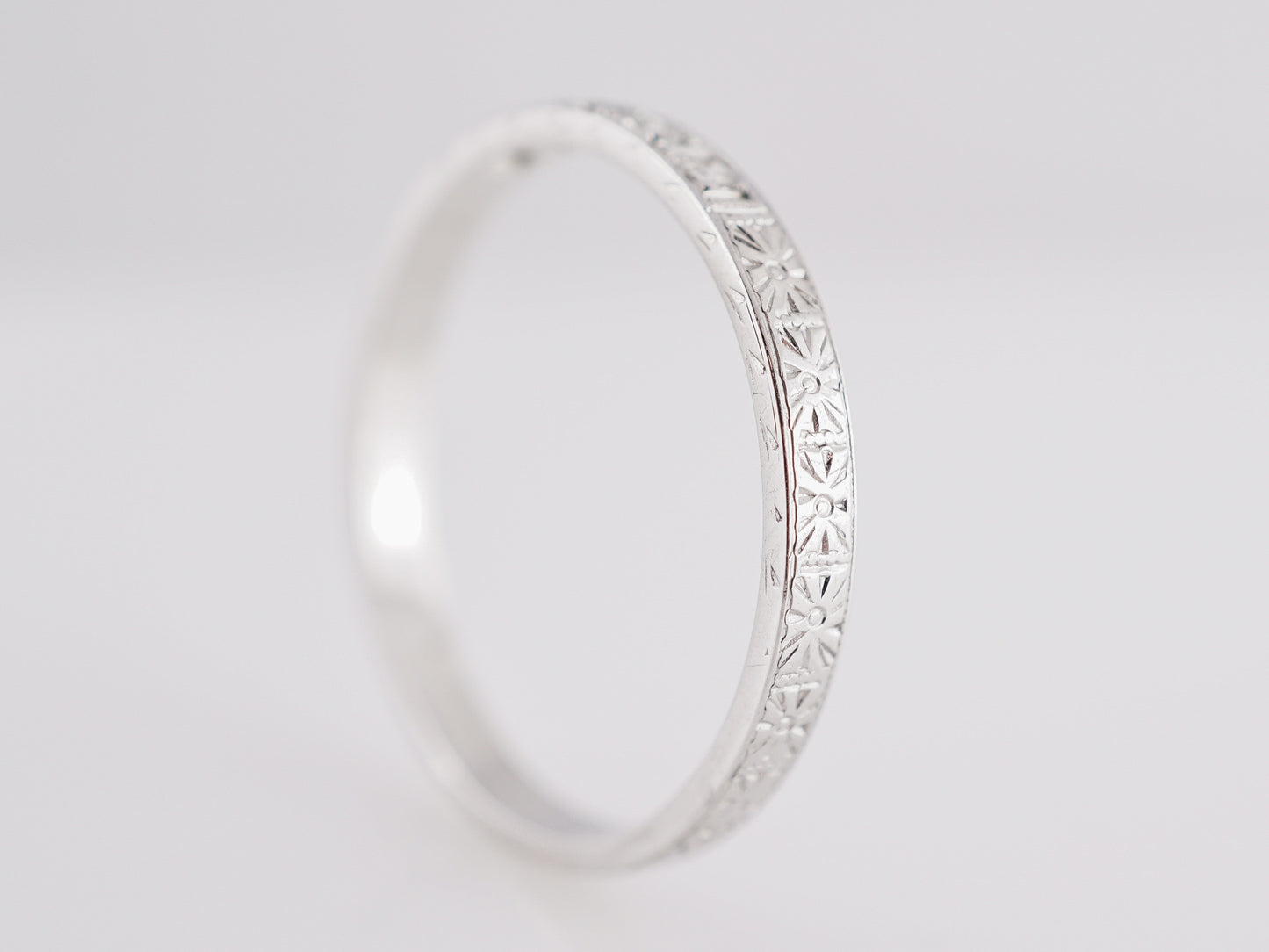 Art Deco Diamond & Orange Blossom Wedding Band in 18k
