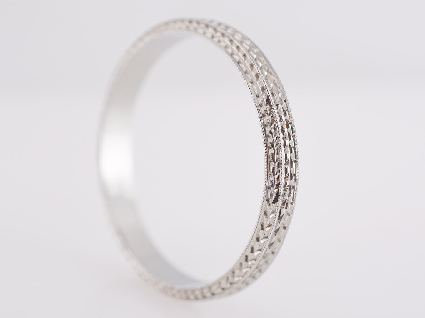 Men's Engraved Art Deco Wedding Band in 18K