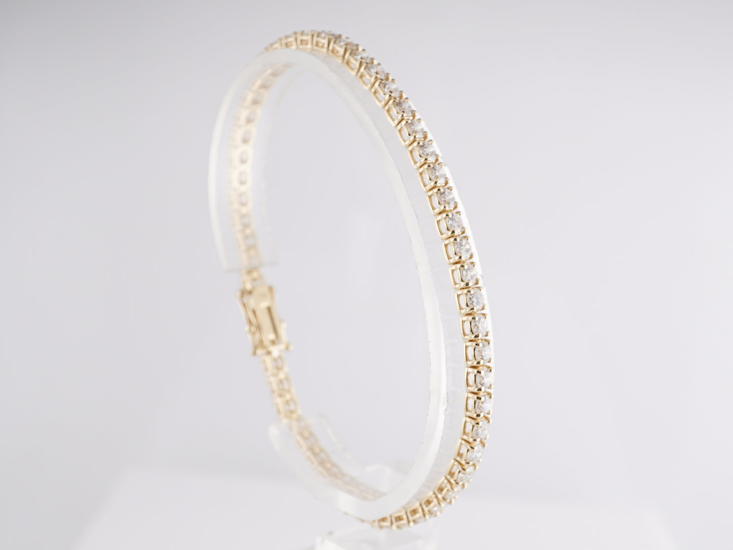 5.30 Diamond Tennis Bracelet in 14k Yellow Gold