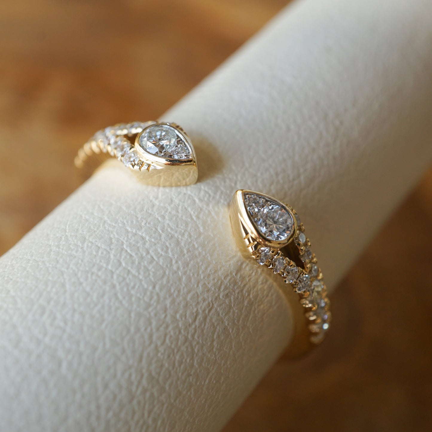 .27 Open Diamond Wedding Band in 18k Yellow Gold