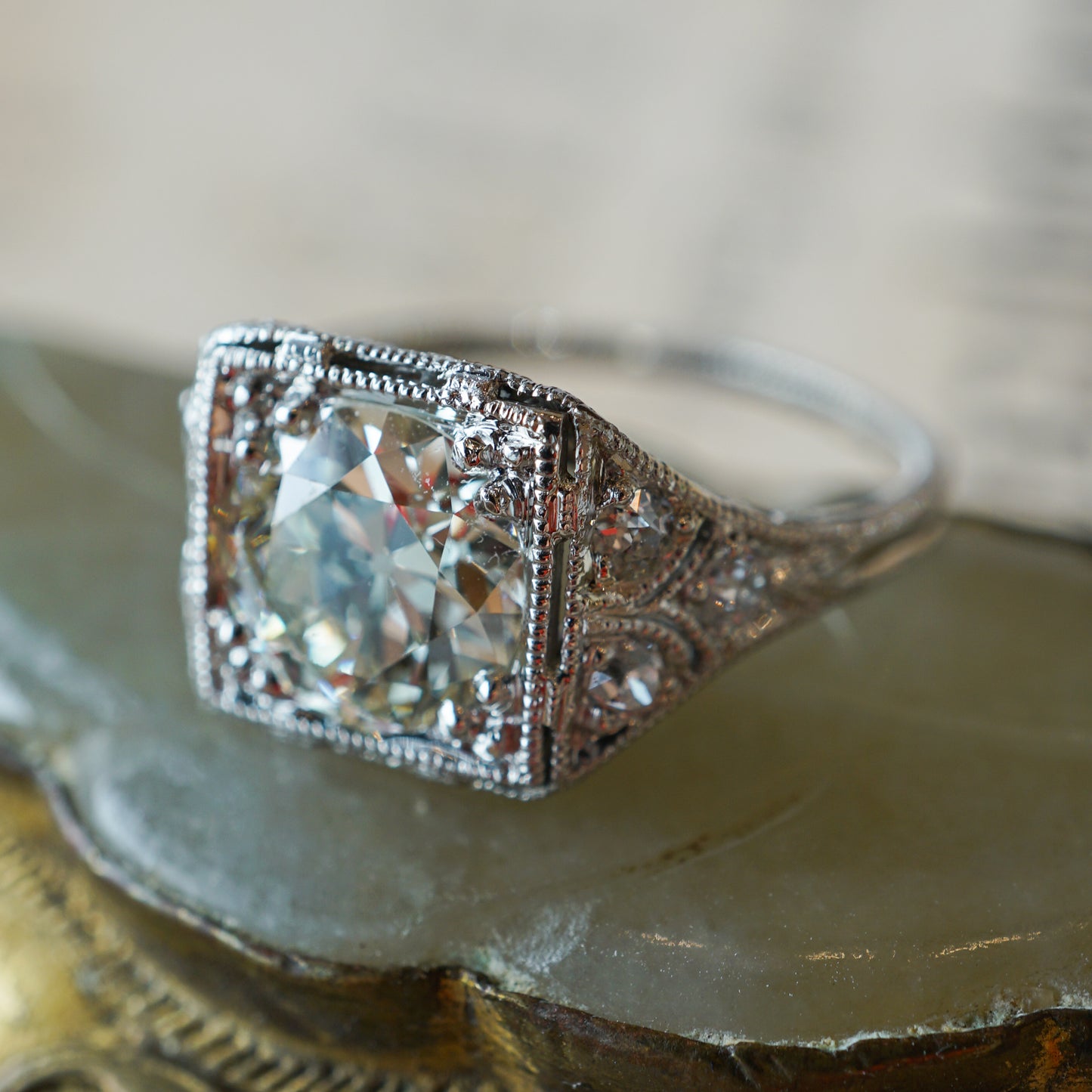 1.57 Antique Art Deco Diamond Engagement Ring in Platinum