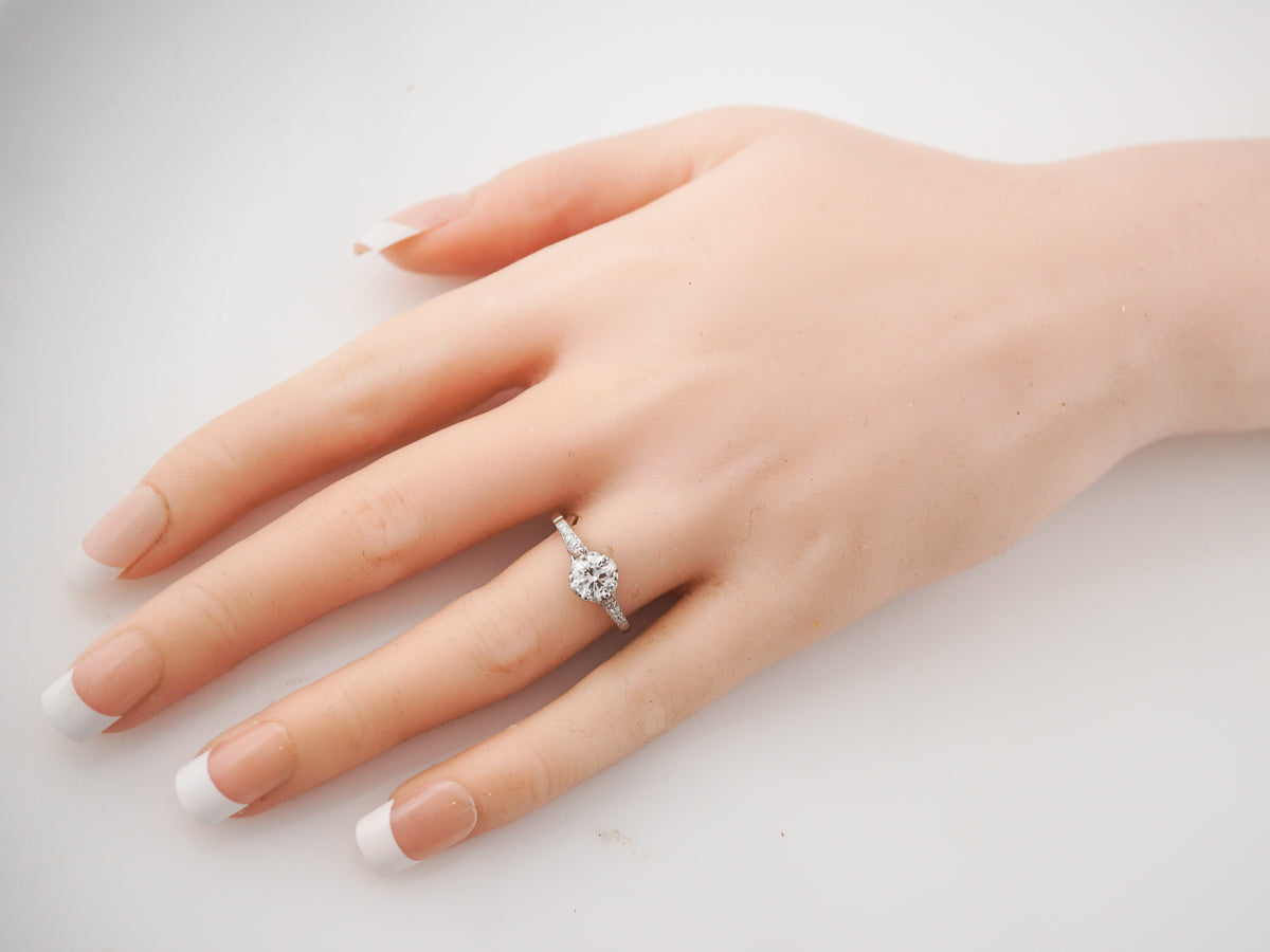 Vintage Style Engagement Ring Round Brilliant Cut Diamond in Platinum