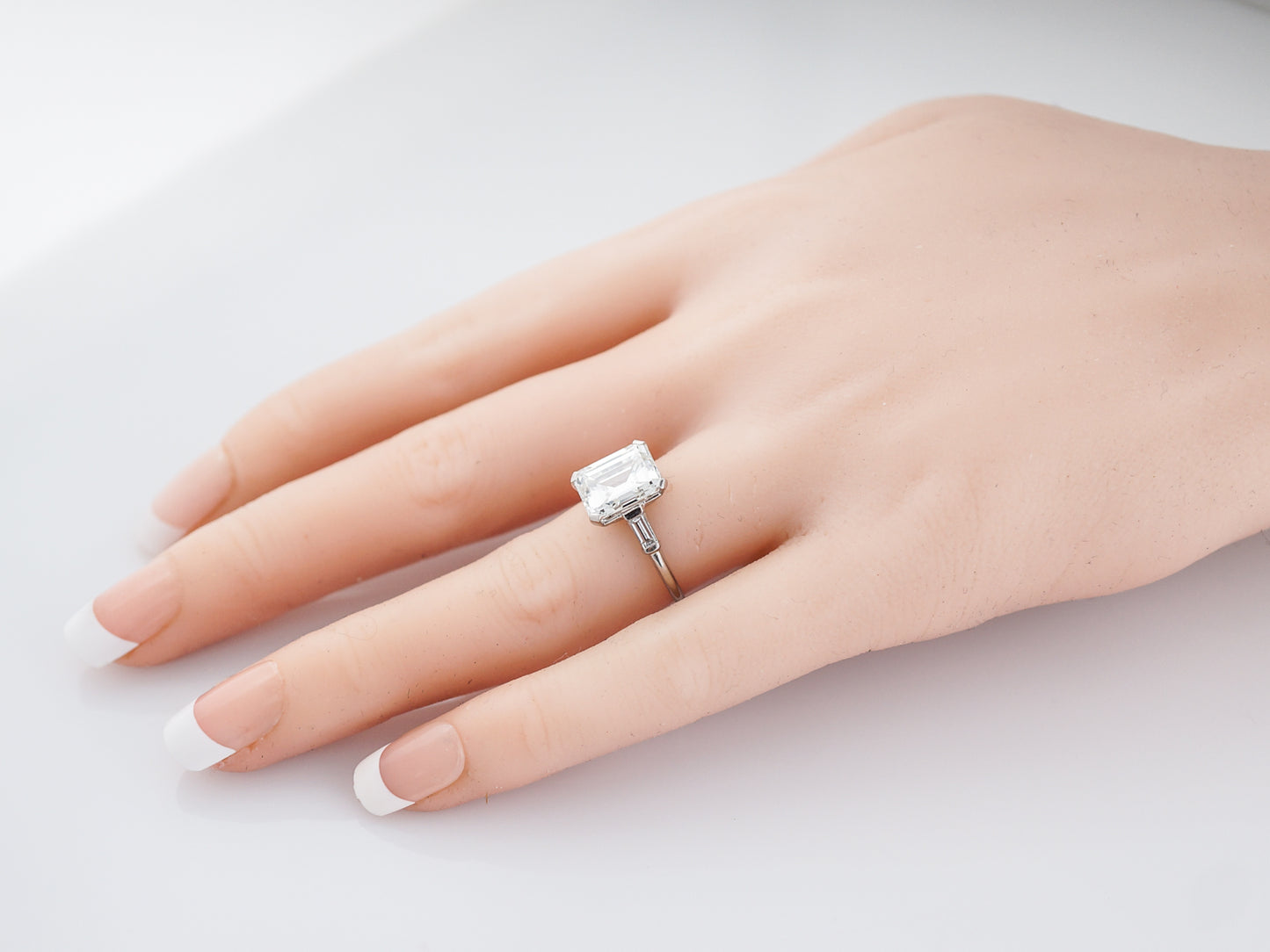 Engagement Ring Modern 3.00 Emerald Cut Diamond in Platinum