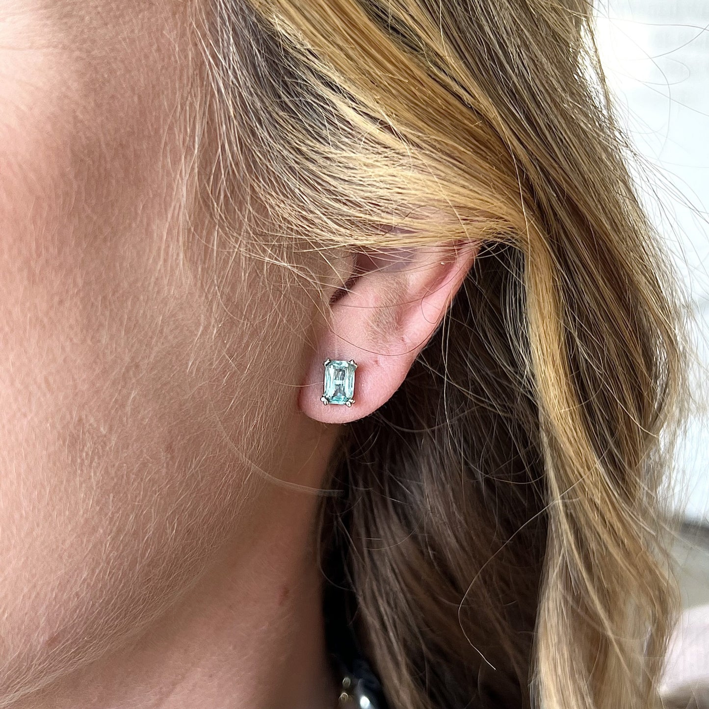 Paraiba Tourmaline Stud Earrings in Platinum