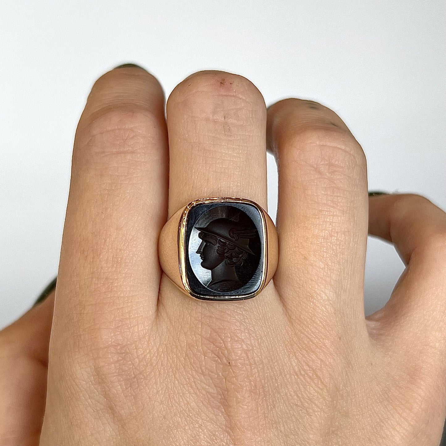 Mid-Century Men's Carved Sardonyx Ring in 14k Yellow Gold
