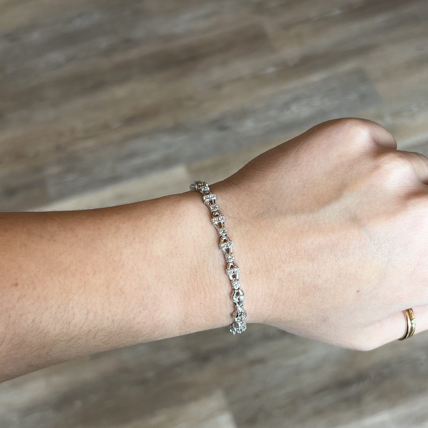 Geometric Diamond Tennis Bracelet in 18k White Gold