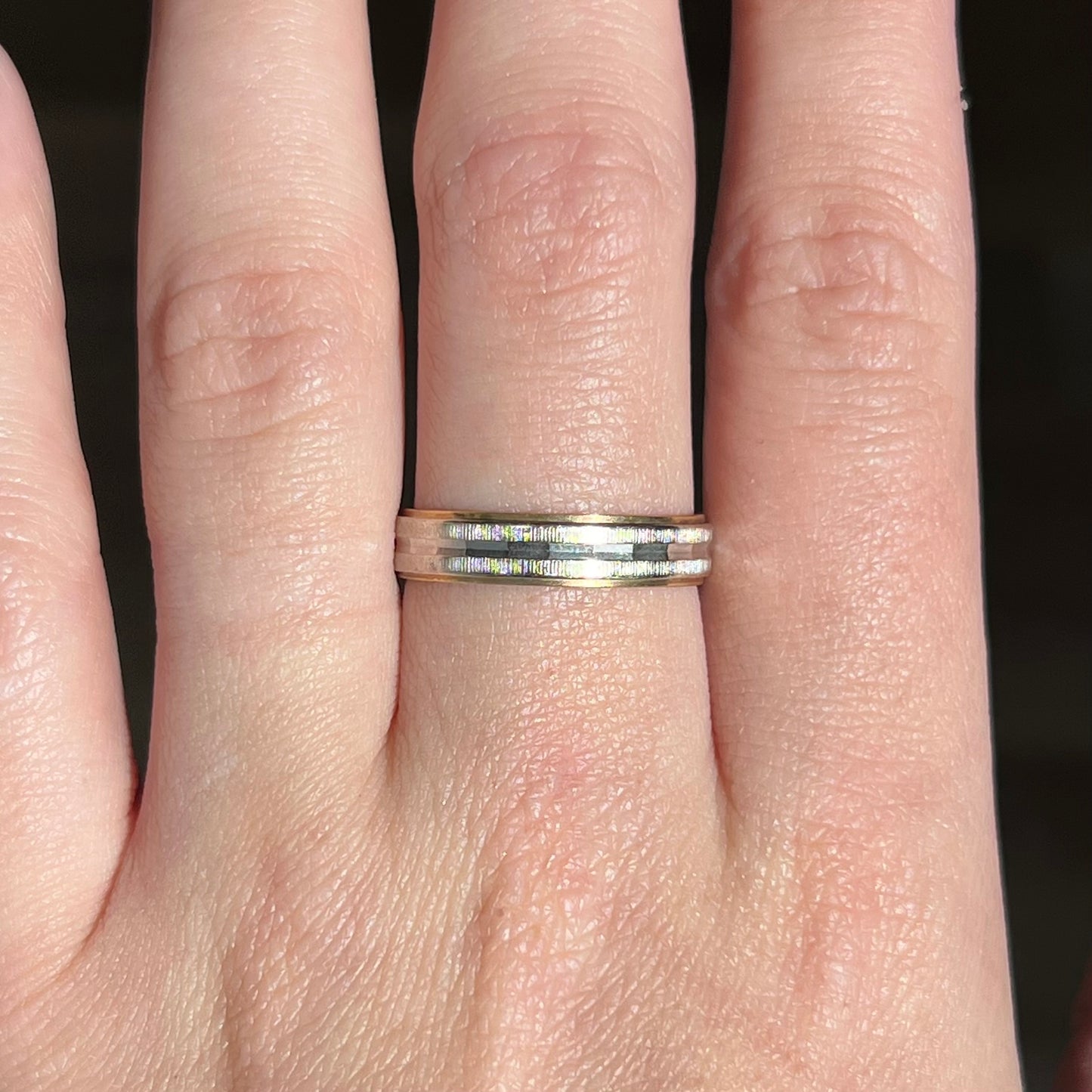 Vintage Men's Two-Tone Textured Wedding Band in 14k Gold