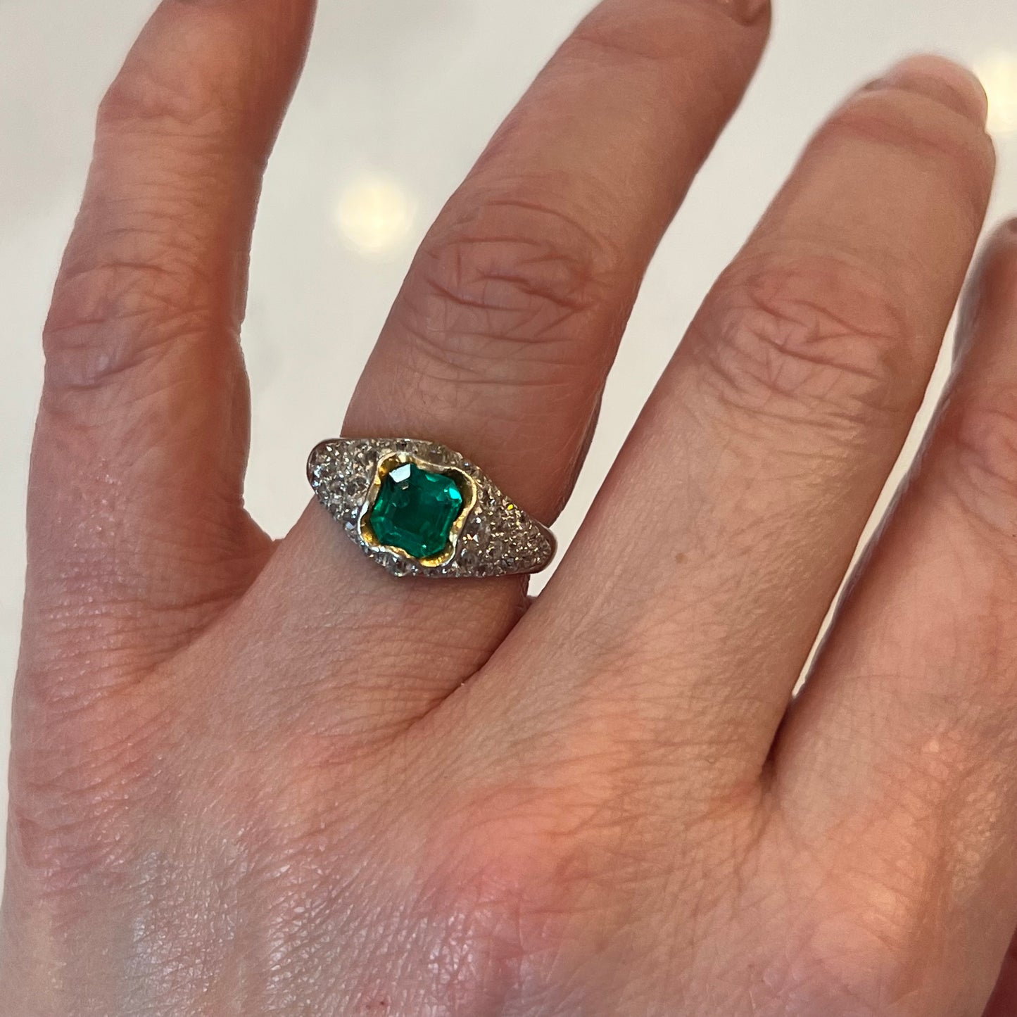 Antique Emerald and Diamond Ring in Platinum and 18K